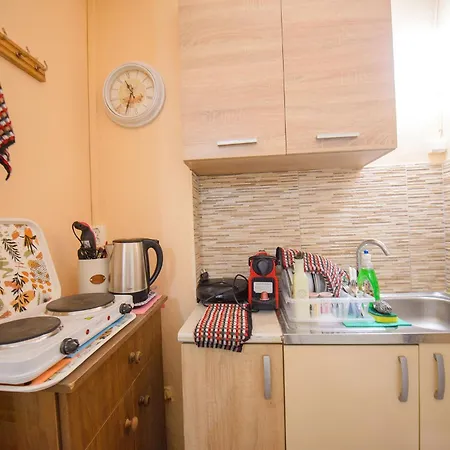 Georgia's Corfu Town דירה