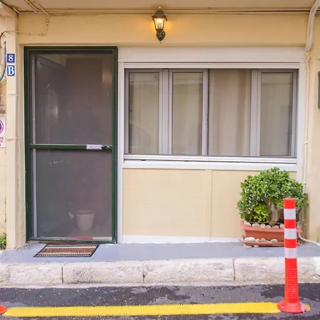 Georgia's Corfu Town דירה Corfu (city)